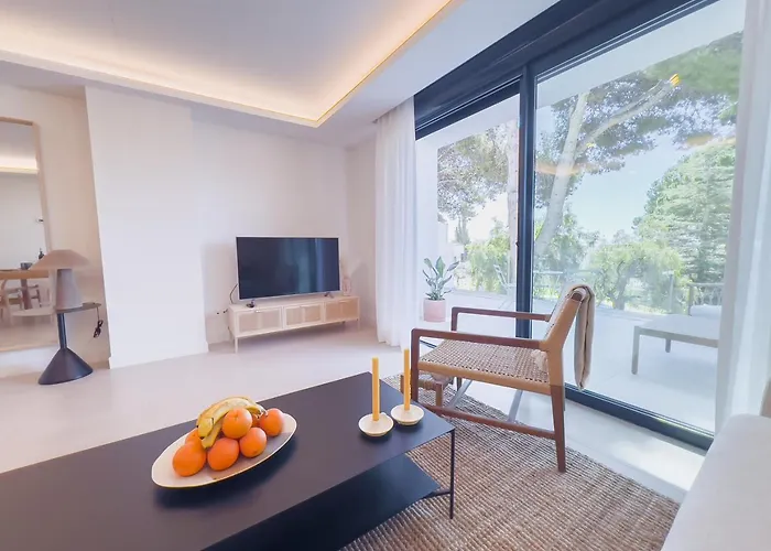 Apartment On The Golden Mile