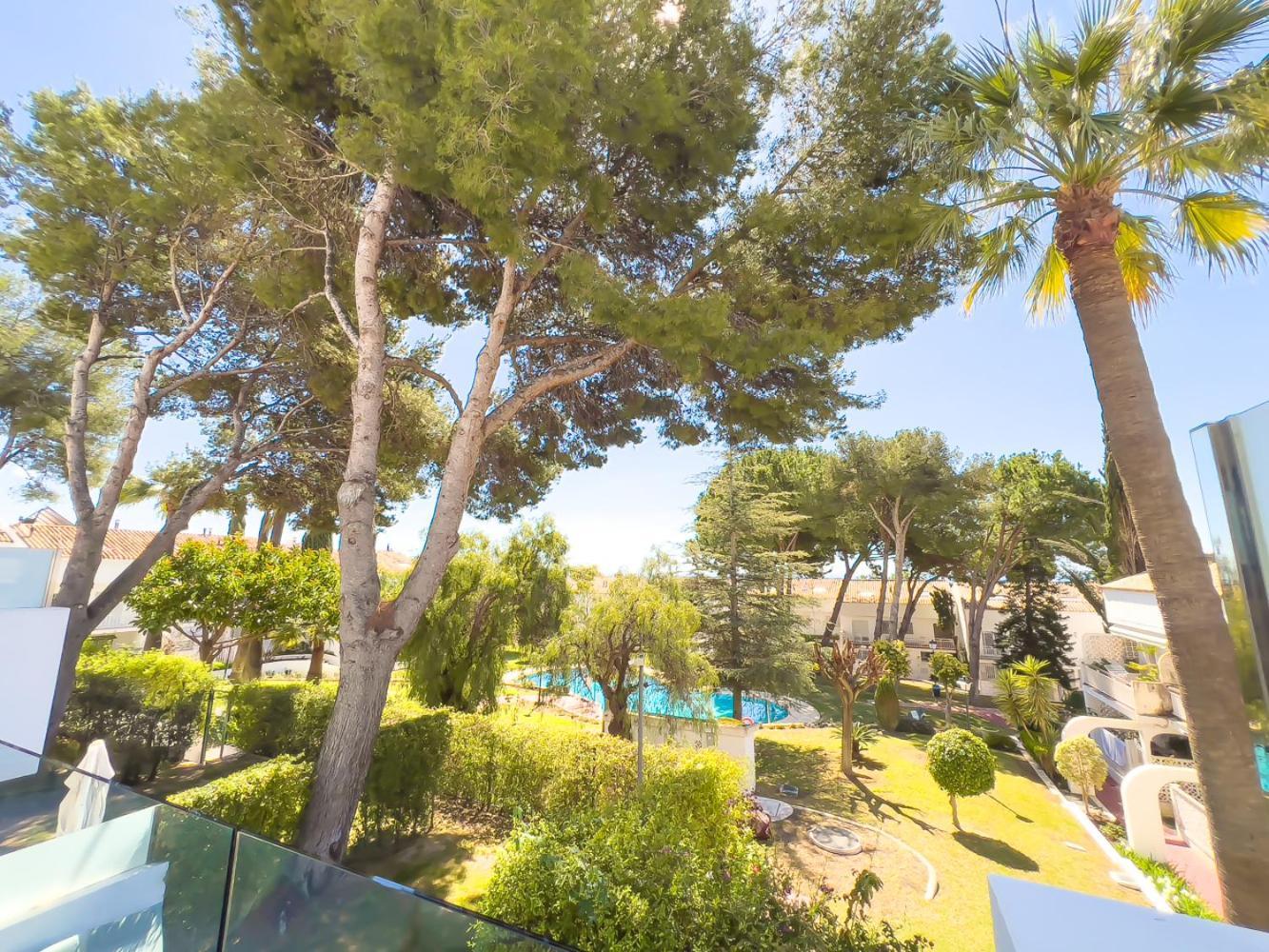 Apartment On The Golden Mile Marbella