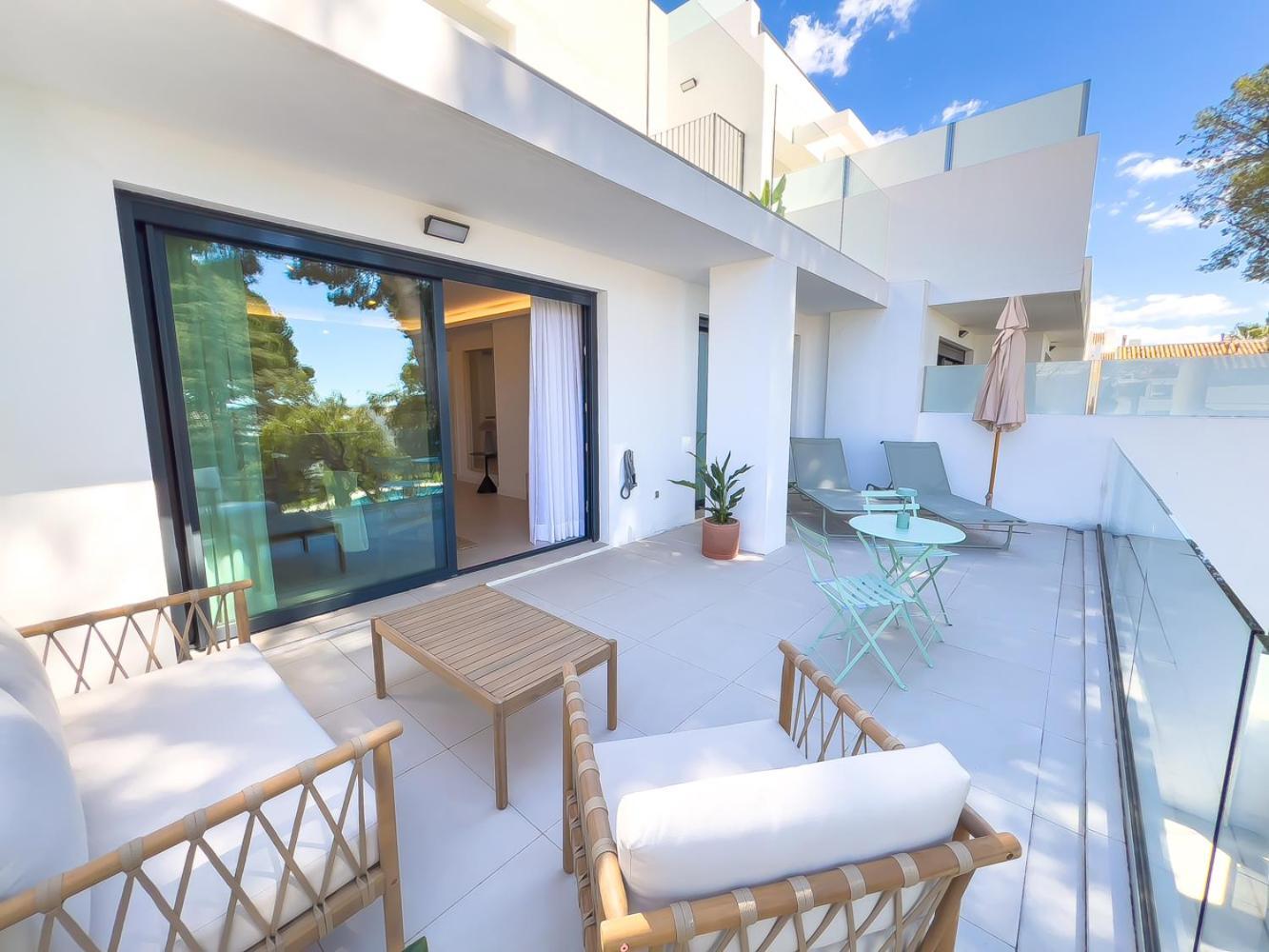 Apartment On The Golden Mile *