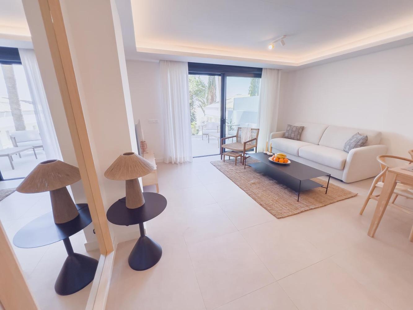 Apartment On The Golden Mile Apartment Marbella